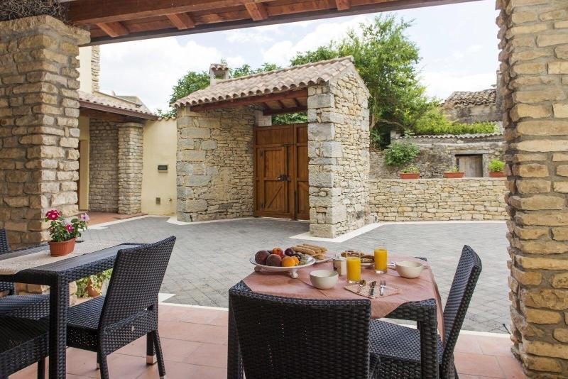 Albergo Diffuso Il Mandorlo - Teras