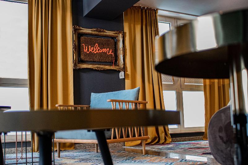 Nikii City Hotel - Bar