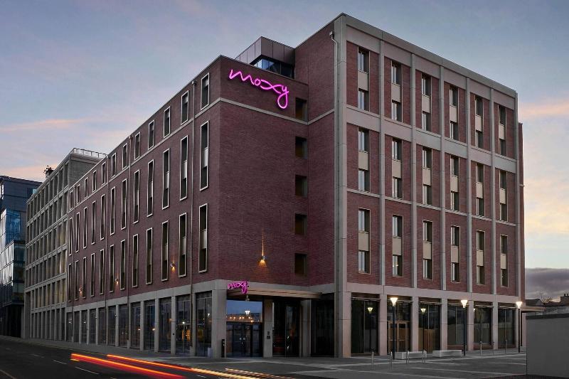 Moxy Edinburgh Fountainbridge - Genel