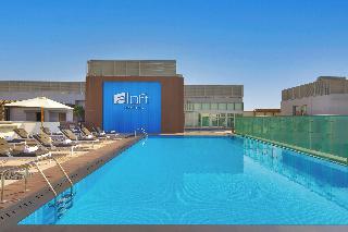 Element Dubai Airport fotoÄŸrafÄ±