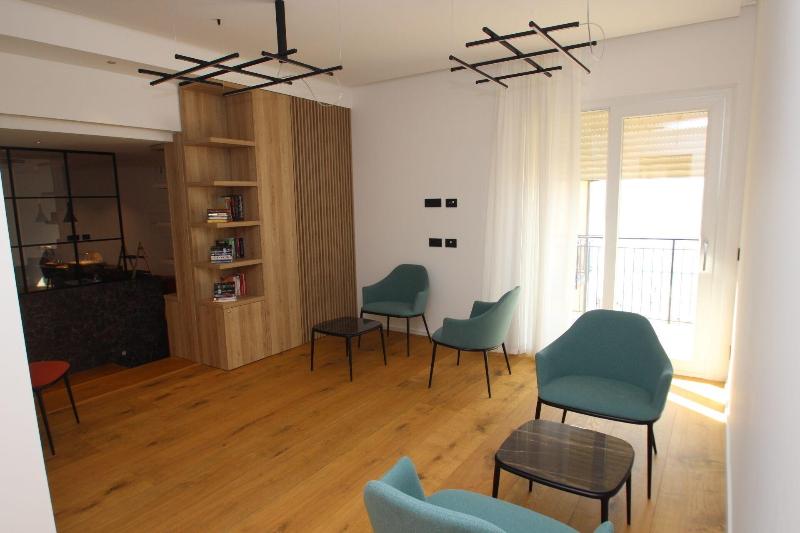 B B Le Suites Di Costanza - Oda