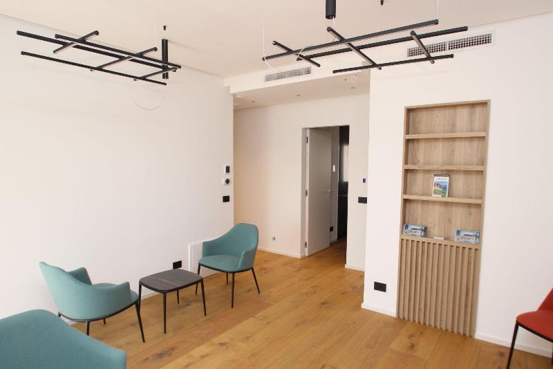 B B Le Suites Di Costanza - Oda