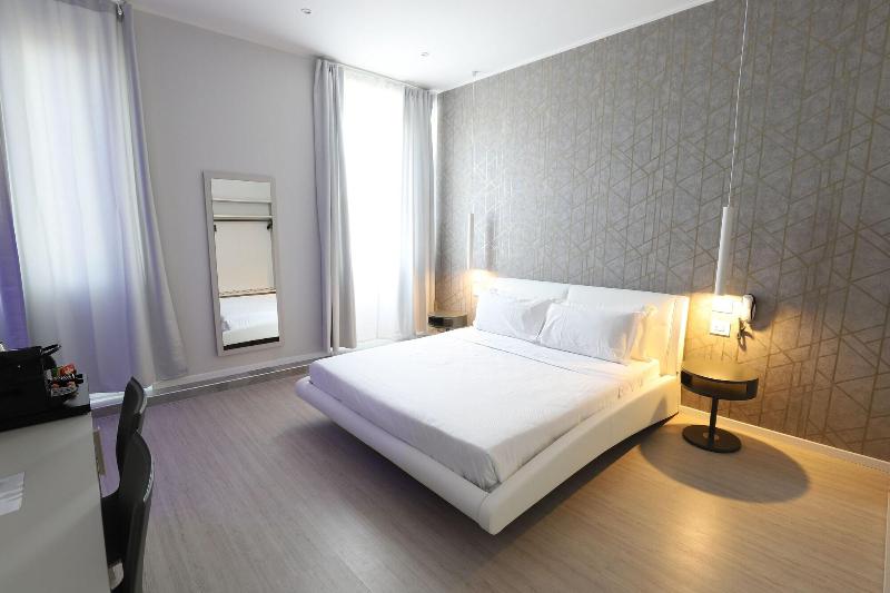 Cadorna Luxury Hotel - Oda