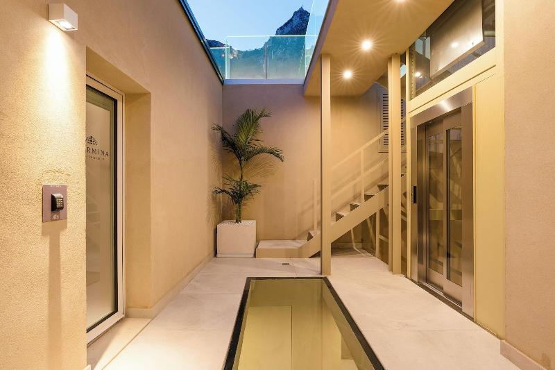 Taormina Infinity Suites - Genel