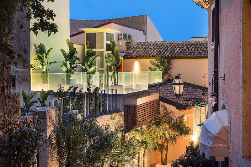 Taormina Infinity Suites - Genel