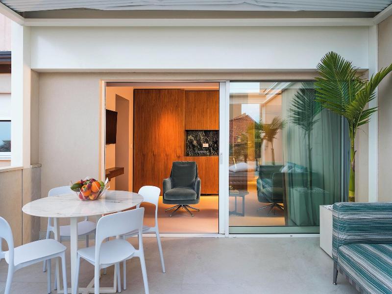 Taormina Infinity Suites - Oda
