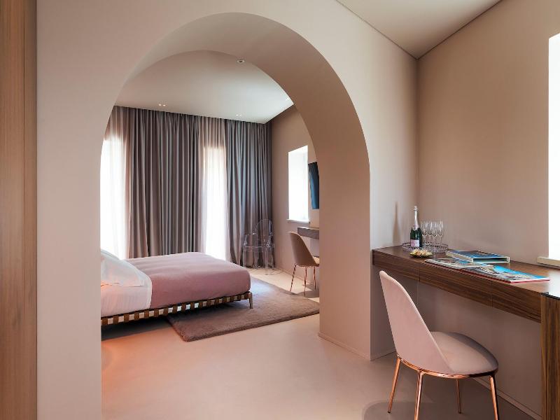 Taormina Infinity Suites - Oda