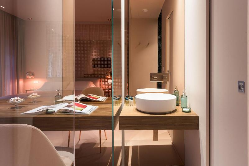 Taormina Infinity Suites - Oda