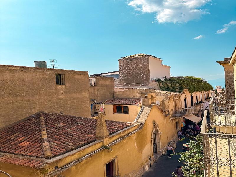 Taormina Infinity Suites - Oda