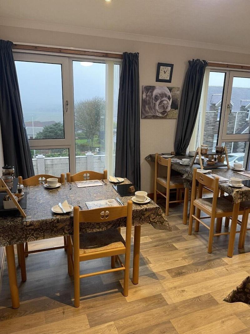 Royal Oak Guest House - Restoran