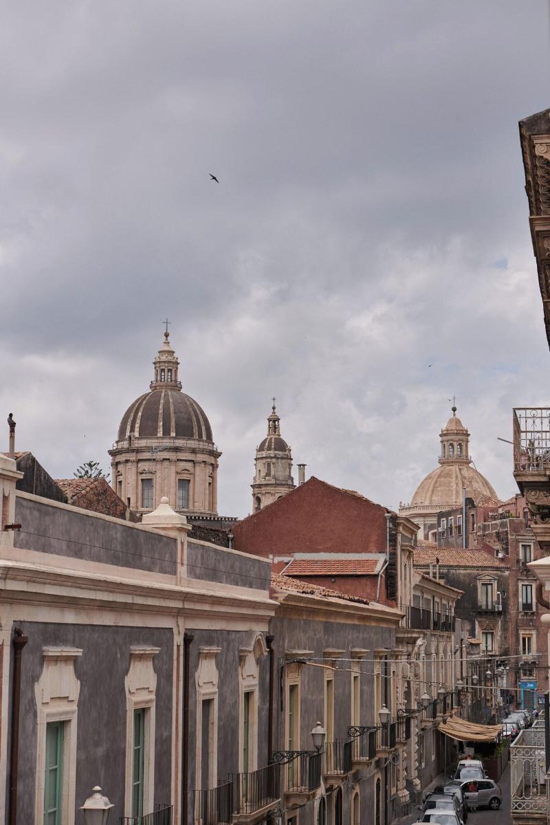Palazzo Sangiorgio - Genel