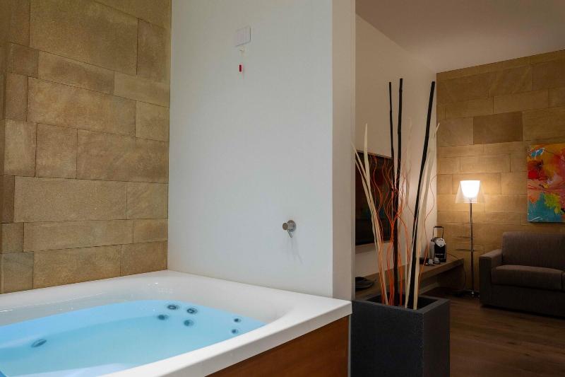 Palazzo Sangiorgio - Oda