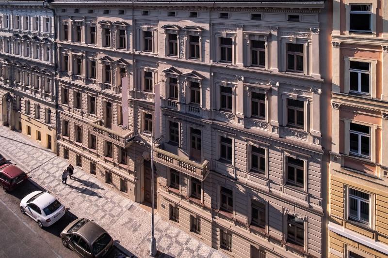 Aparthotel Rimska 14 - Genel