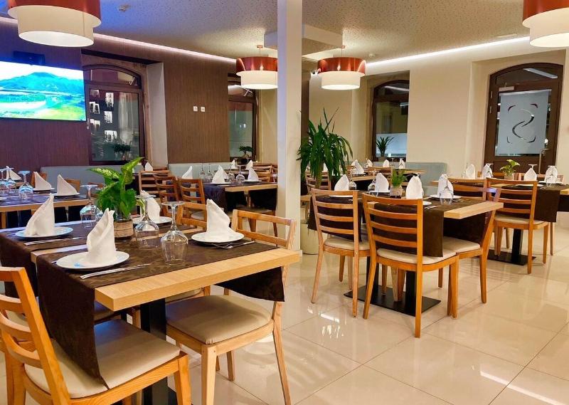 Salero Guest House - Restoran
