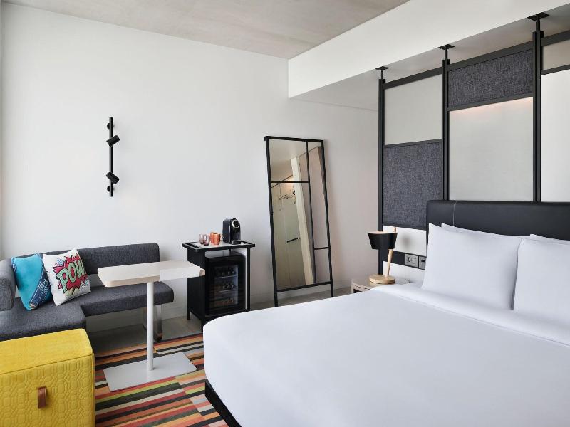 Aloft Muscat - Oda