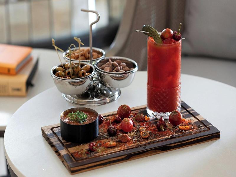 The St Regis La Bahia Blanca Resort Tamuda Bay - Bar
