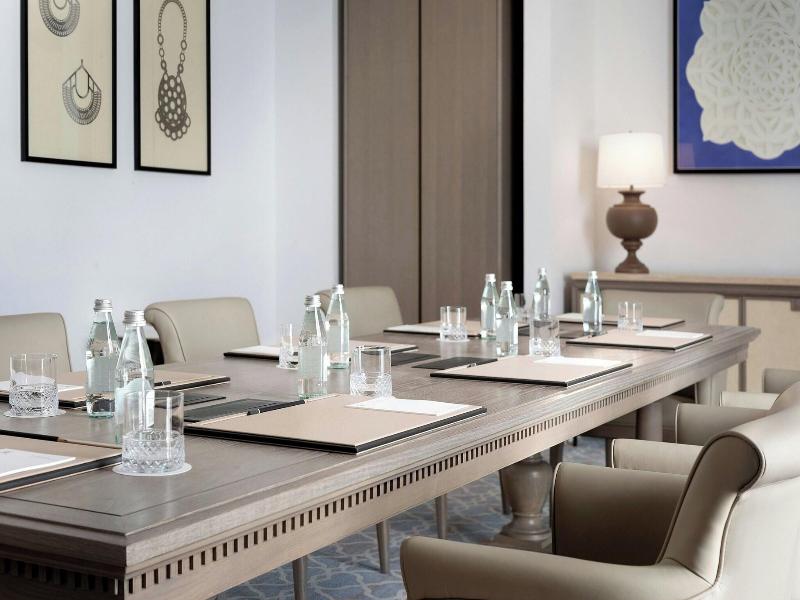 The St Regis La Bahia Blanca Resort Tamuda Bay - Toplantı