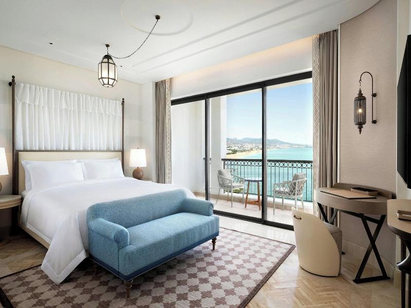 The St Regis La Bahia Blanca Resort Tamuda Bay - Oda