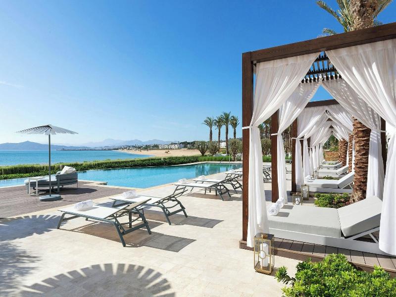 The St Regis La Bahia Blanca Resort Tamuda Bay - Havuz