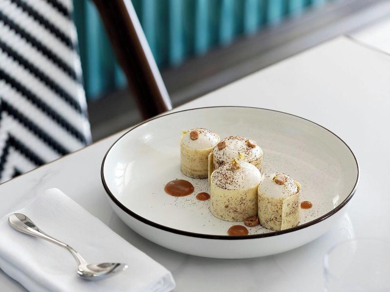 The St Regis La Bahia Blanca Resort Tamuda Bay - Restoran