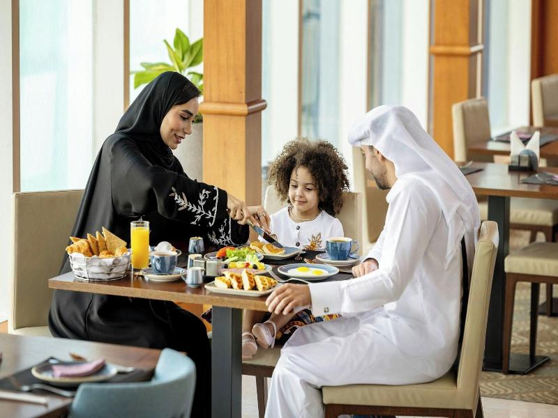 Delta Hotels City Center Doha - Restoran