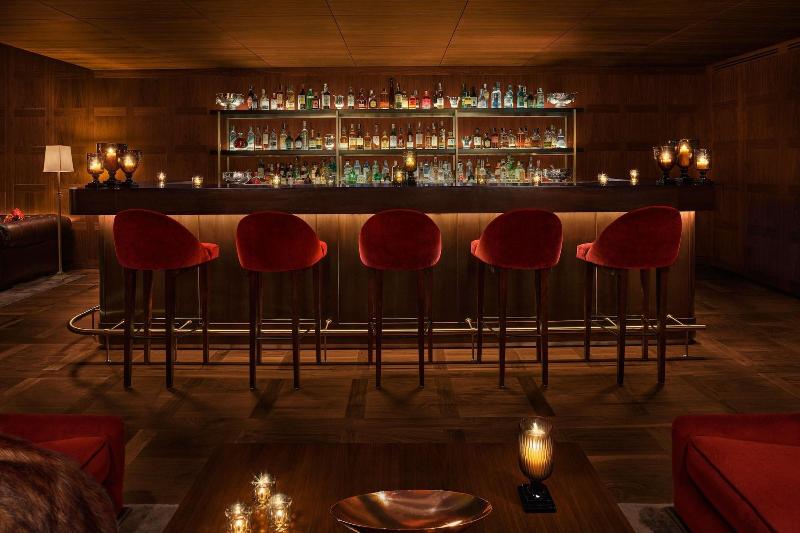 The Rome Edition - Bar
