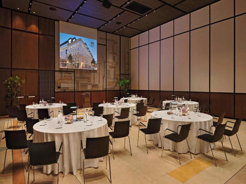 Dorothea Hotel Budapest Autograph Collection - Bar