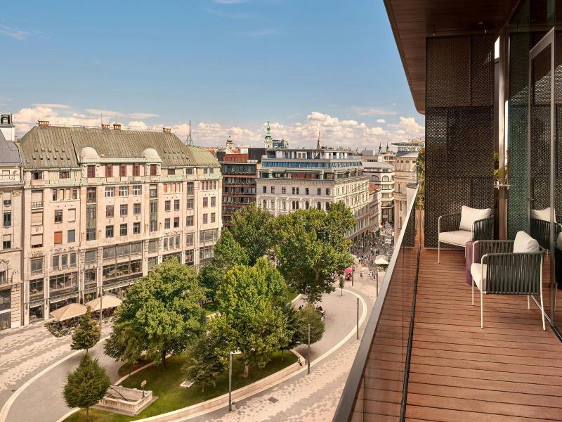 Dorothea Hotel Budapest Autograph Collection - Genel