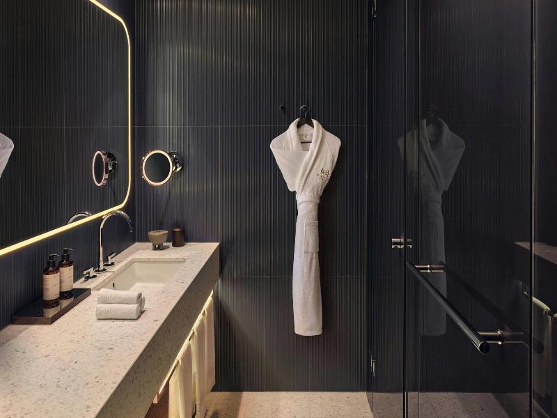 Dorothea Hotel Budapest Autograph Collection - Oda
