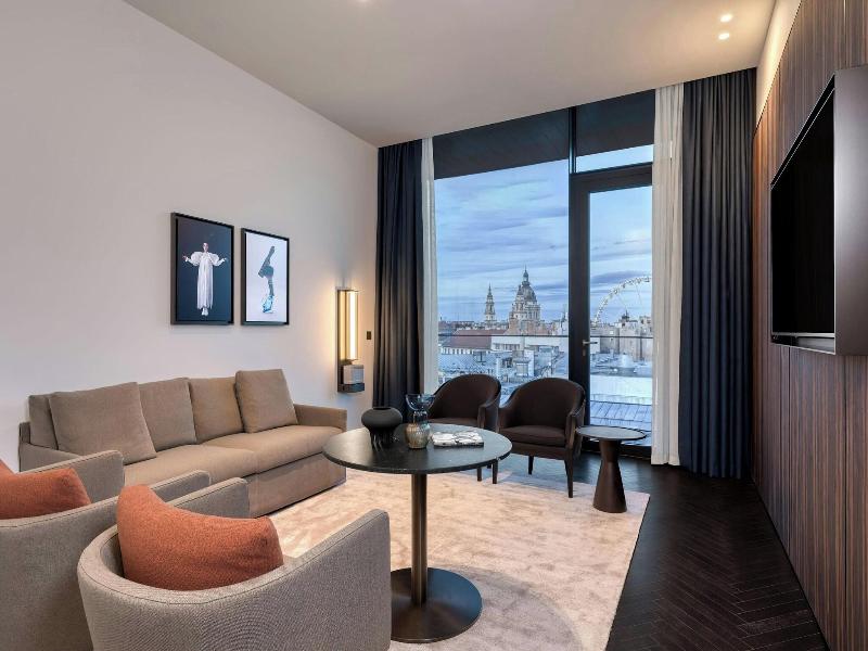 Dorothea Hotel Budapest Autograph Collection - Oda
