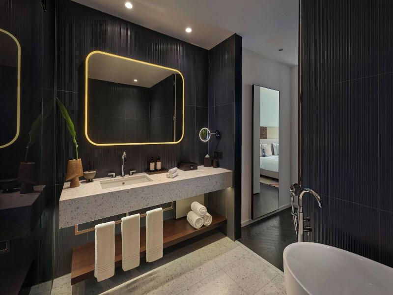 Dorothea Hotel Budapest Autograph Collection - Oda