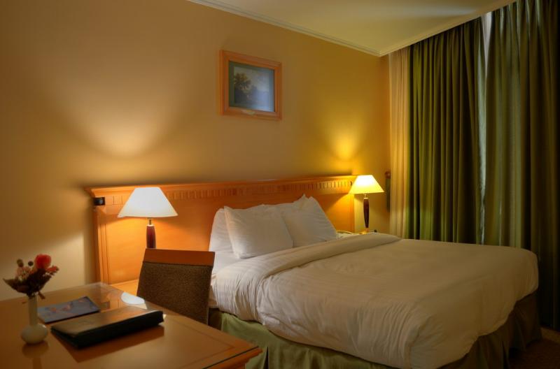 Amrada Avenue Hotel - Oda