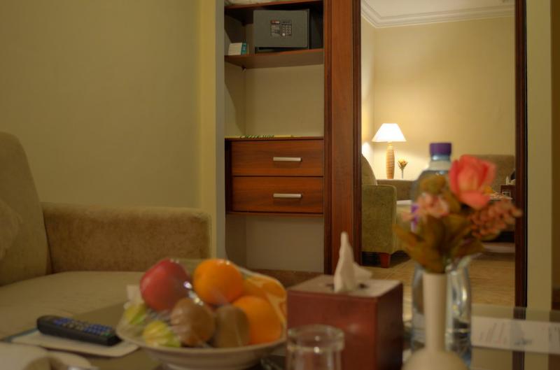 Amrada Avenue Hotel - Oda