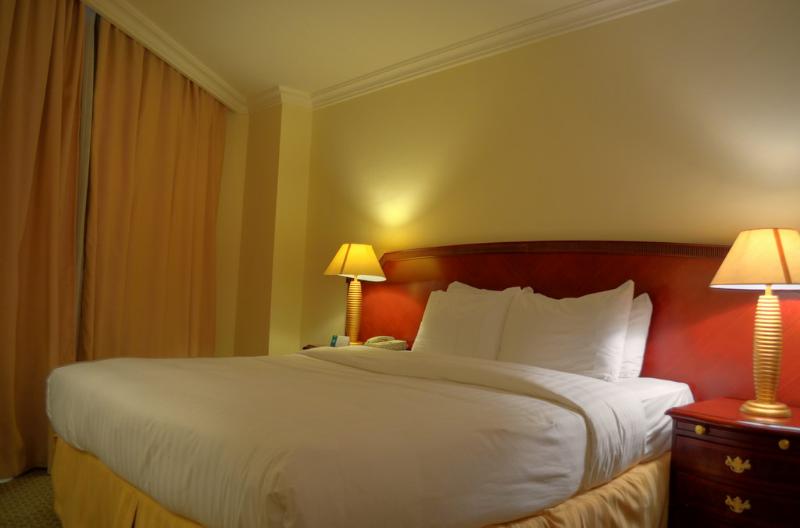 Amrada Avenue Hotel - Oda