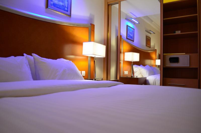 Amrada Avenue Hotel - Oda
