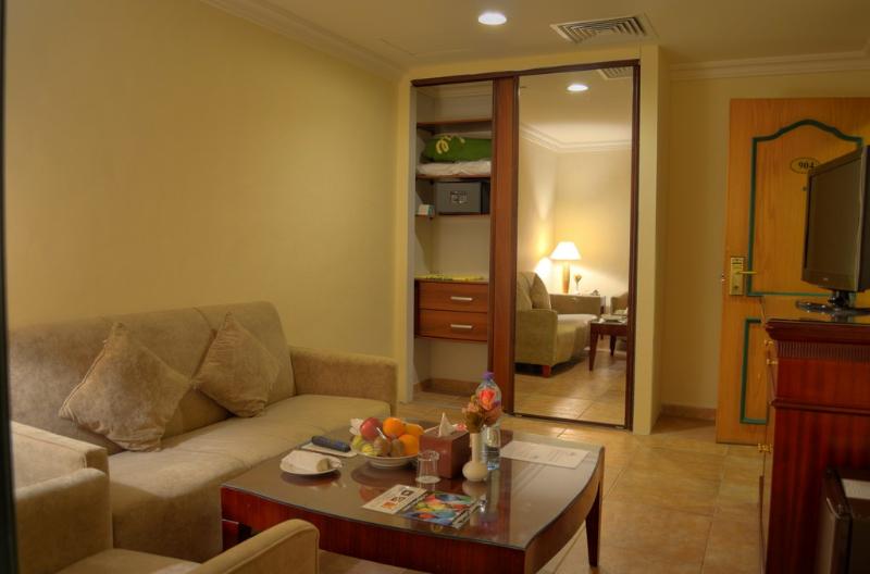 Amrada Avenue Hotel - Oda