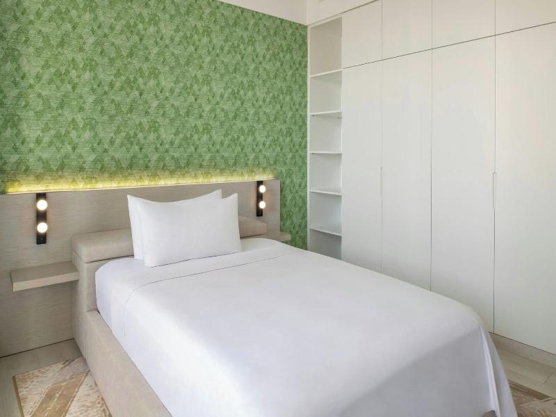Element West Bay Doha - Oda