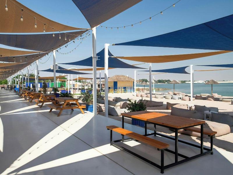 Element West Bay Doha - Plaj