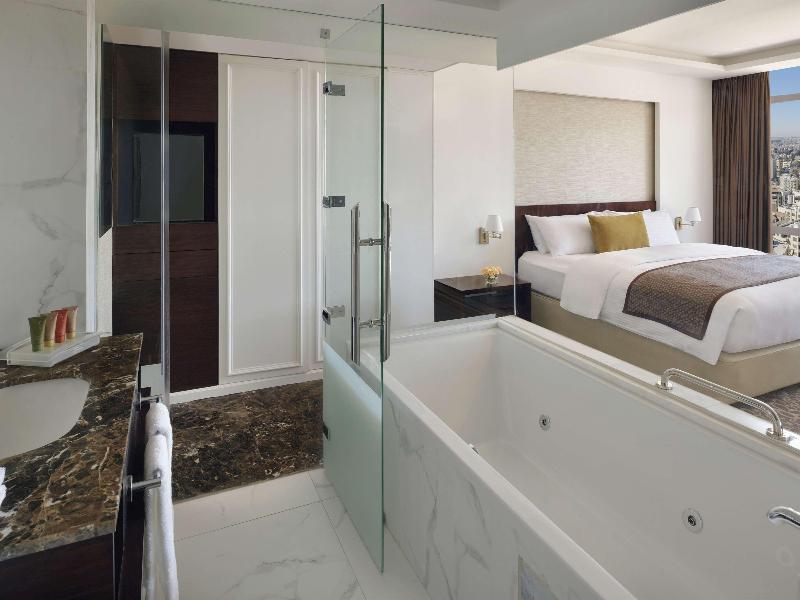 Movenpick Hotel Amman - Oda