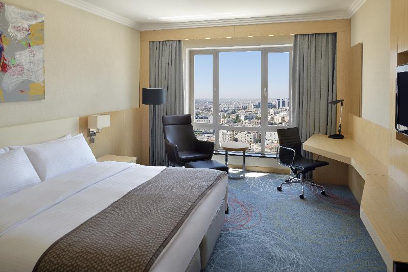Movenpick Hotel Amman - Oda