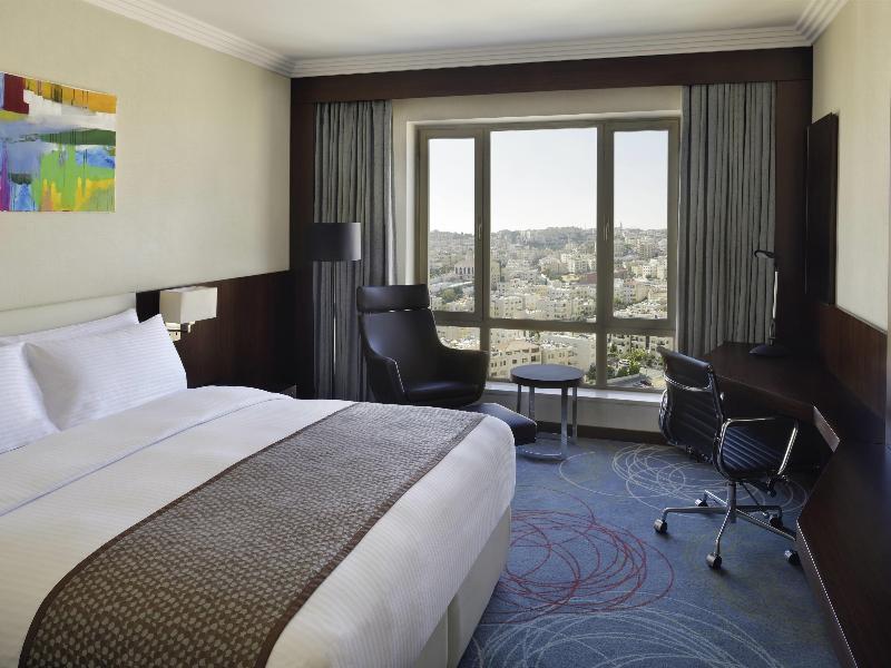 Movenpick Hotel Amman - Oda