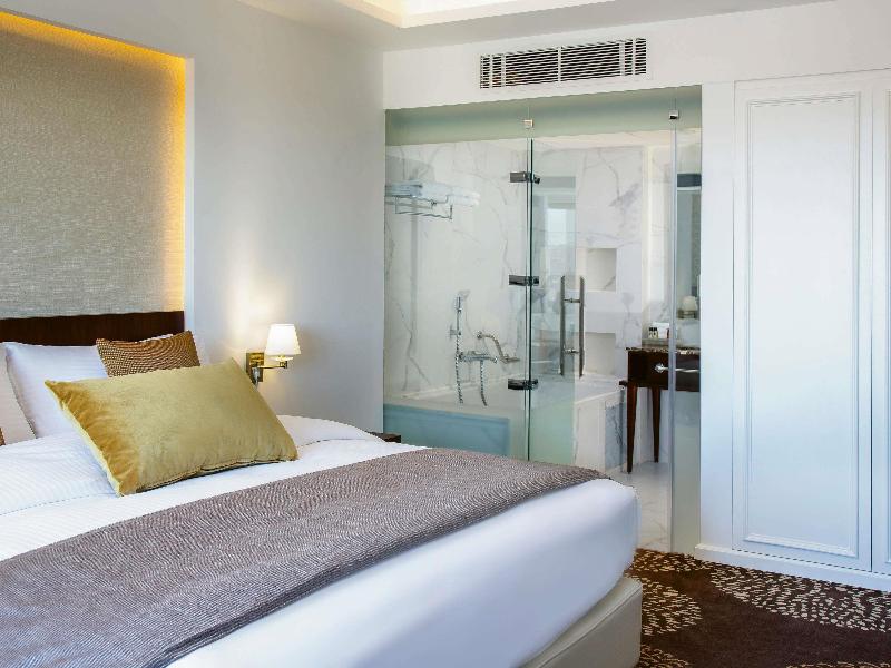 Movenpick Hotel Amman - Oda