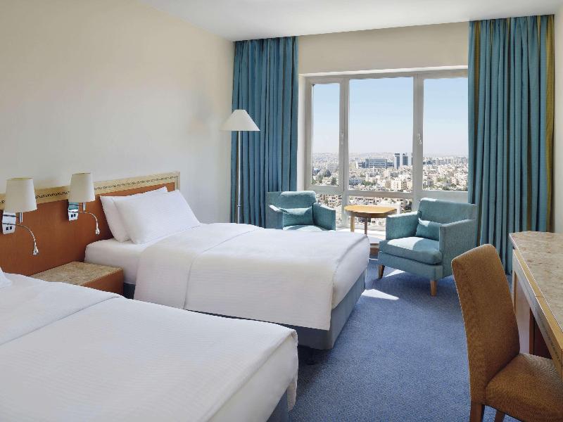 Movenpick Hotel Amman - Oda