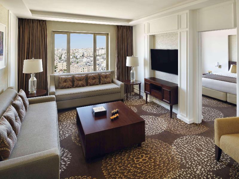 Movenpick Hotel Amman - Oda