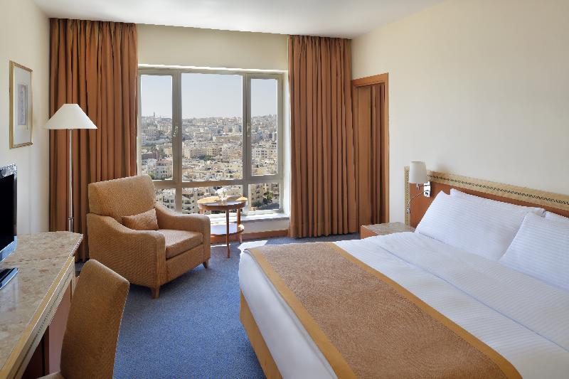 Movenpick Hotel Amman - Oda