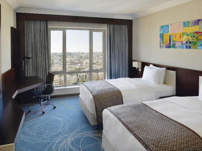 Movenpick Hotel Amman - Oda