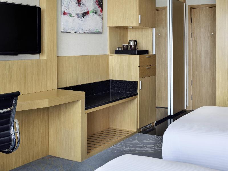 Movenpick Hotel Amman - Oda