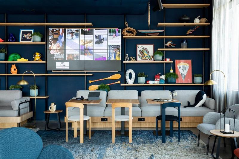 Moxy Plymouth - Bar