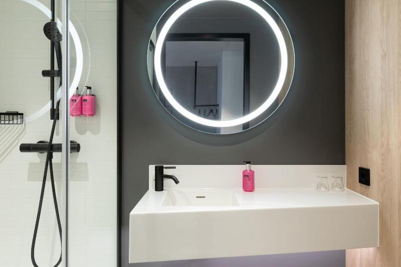 Moxy Outletcity Metzingen - Oda