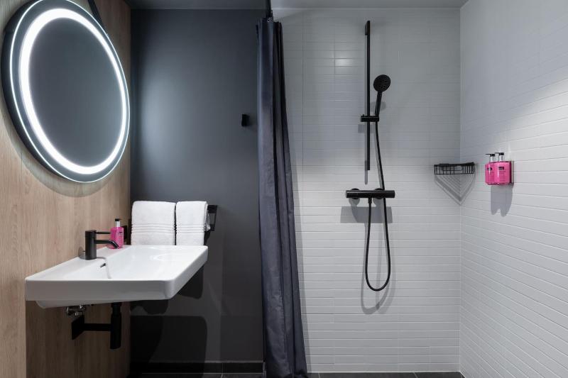 Moxy Outletcity Metzingen - Oda